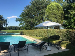 Villa de 3 chambres avec piscine privee jardin clos et wifi a Dunes